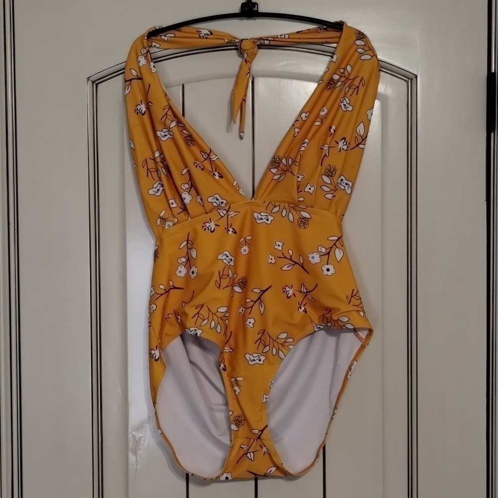 Zaful One Piece Swimsuit Size XXL Yellow Gold Floral